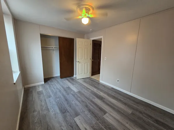 311 Front St APT 2, Waterloo, IL 62298