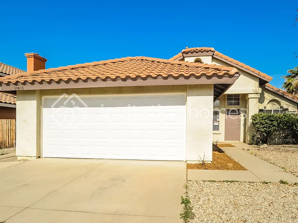 39826 Milan Dr