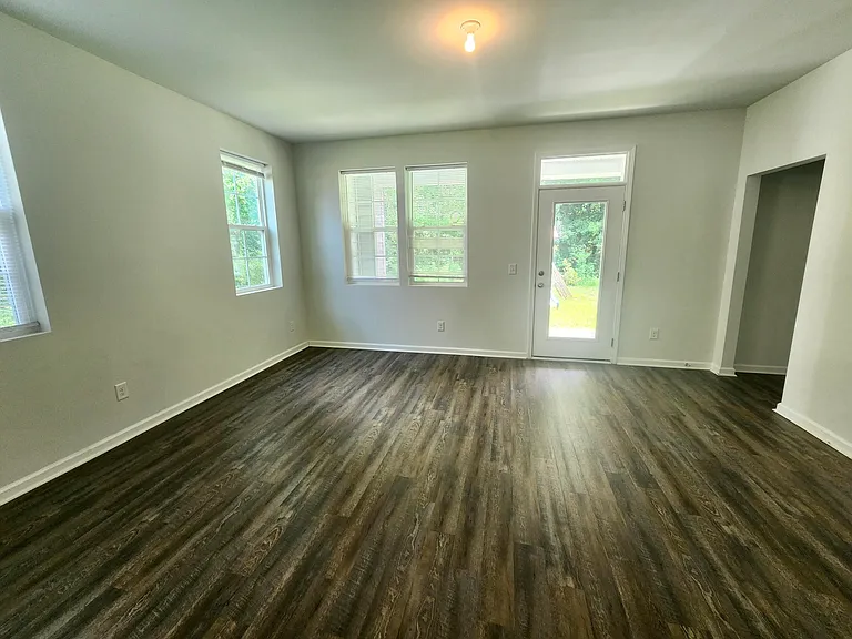 330 Spindlewood Way — Photo 27