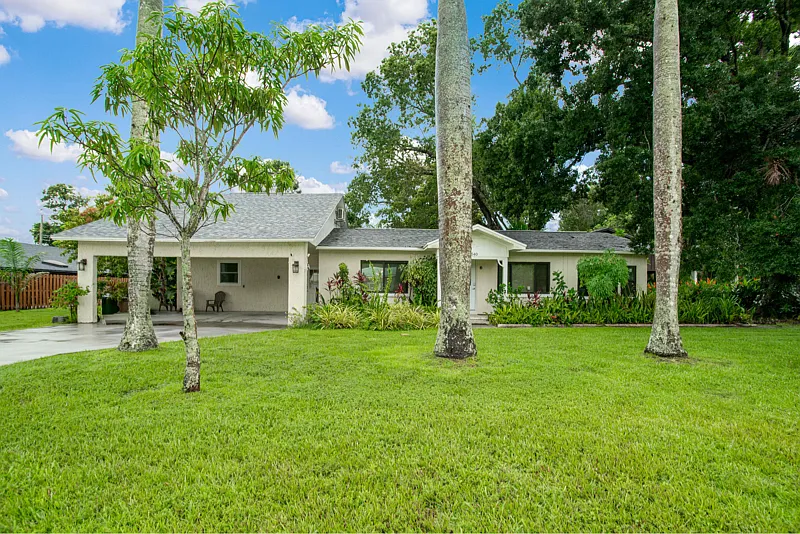 Updated 3BR/2BA Home in Coconut Grove | Yard + W/D — Photo 1