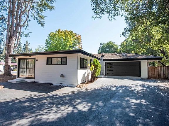 3rd image of 577 Gilbert Ave