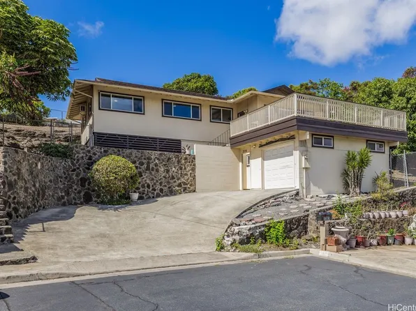 3376 Ala Laulani St, Honolulu, HI 96818