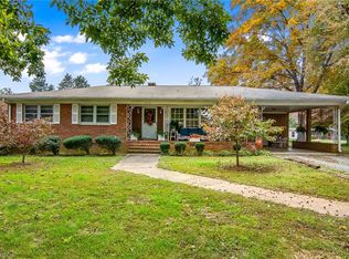 5316 Ventura Dr, Greensboro, NC 27406