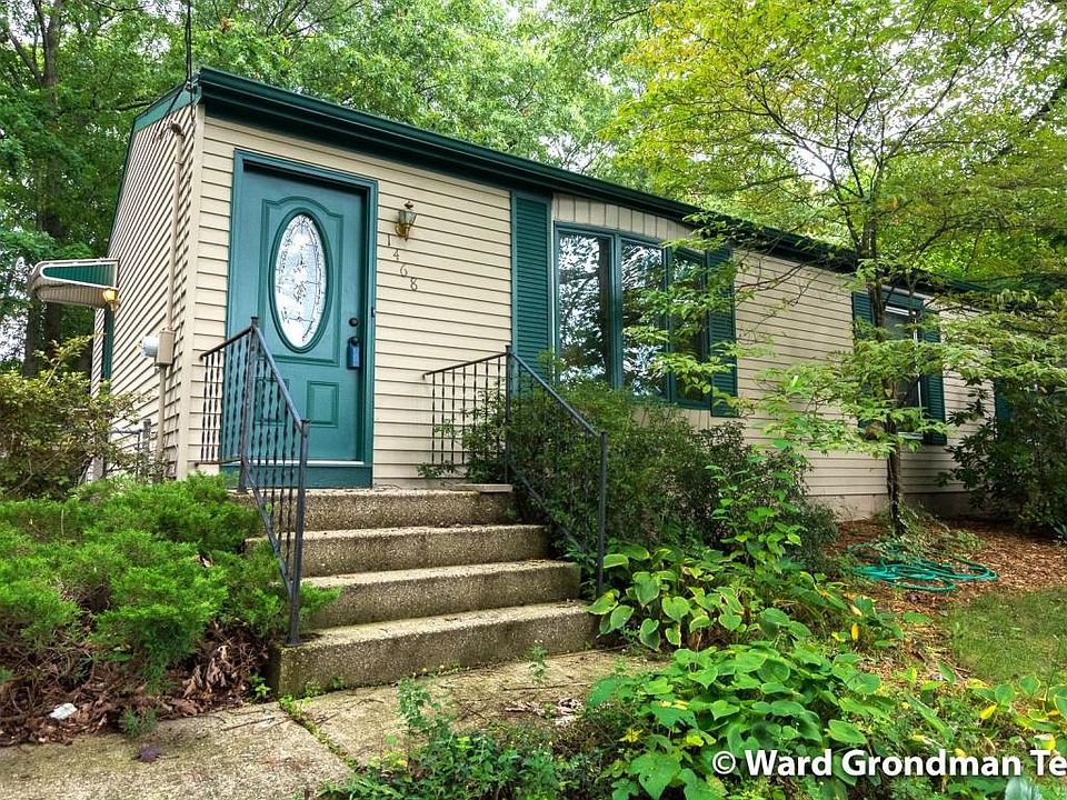 1st image of 1468 Lockewood Dr SE