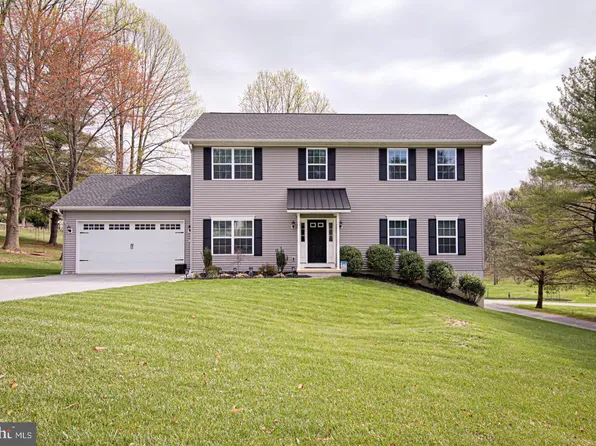 1467 Federal Dr, Downingtown, PA 19335