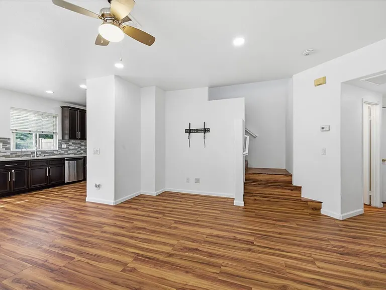 10294 Scripps Poway Pkwy #5 — Photo 26