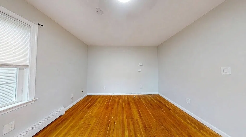 37 Juniper Street — Photo 3