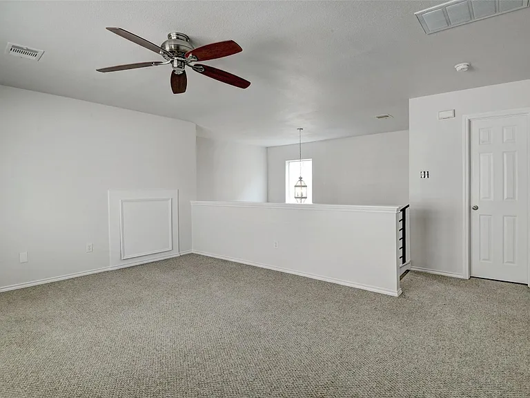 7042 Plum Creek Terrace Ln — Photo 32