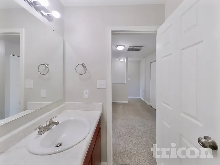 13600 N Ayrshire Cir — Photo 16