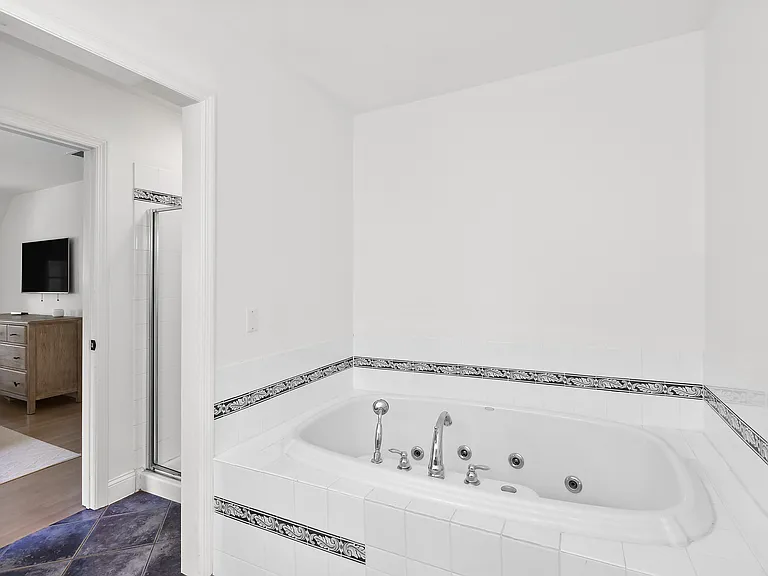 32 Old Fish Cove Rd — Photo 17
