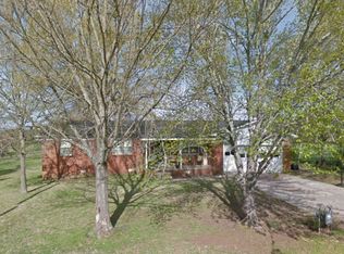 949 Bell Rd, Greenwood, AR 72936