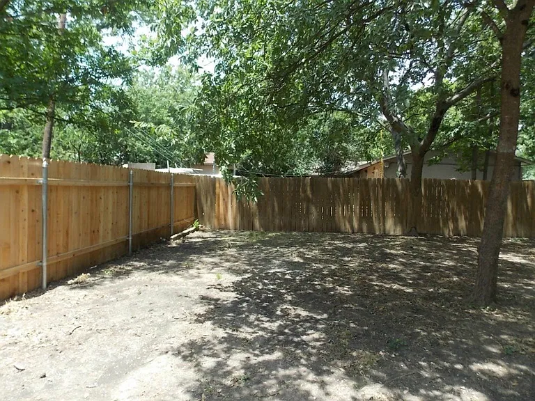 6512 Linda Ln — Photo 14