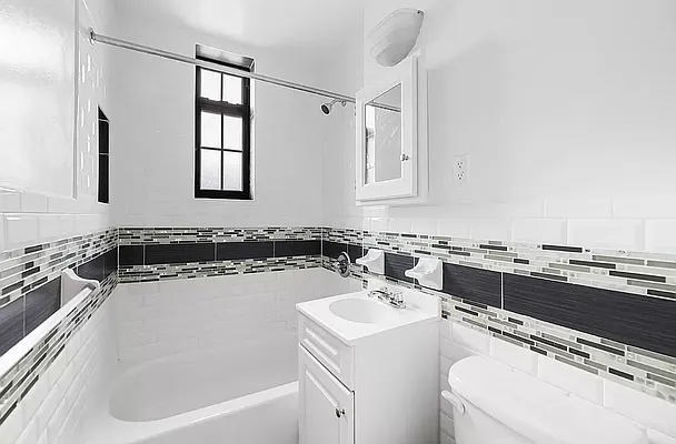 Rented by REAL New York | media 9