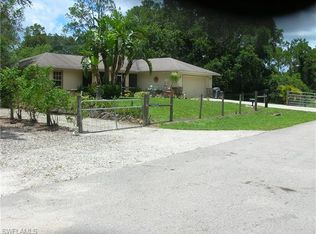 2119 Irving Ave, Alva, FL 33920