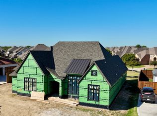 2894 Falcon Dr, Trophy Club, TX 76262