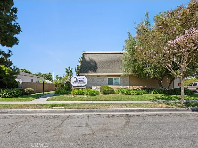 25205 Cypress St #3 — Photo 4