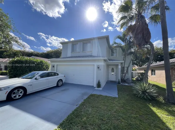 1241 SW 46th Way, Deerfield Beach, FL 33442