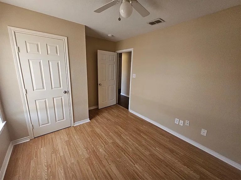 1605 Stuart Rd — Photo 8