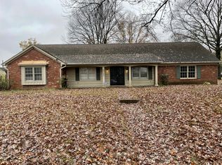 8041 Canterbury Dr, Southaven, MS 38671