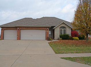5785 W Alexa Ln, Springfield, MO 65802