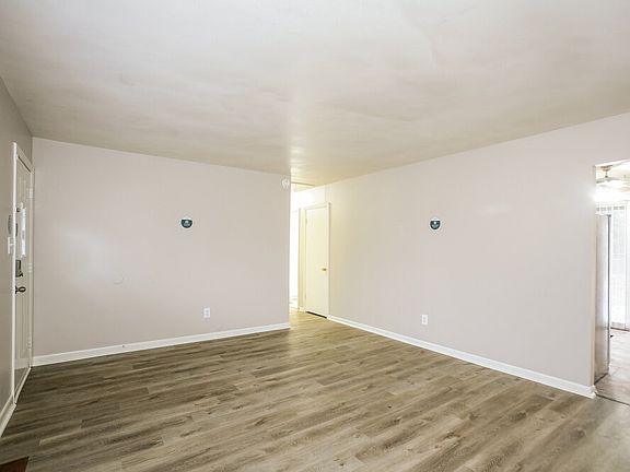 3rd image of 51 N Galeston Ave