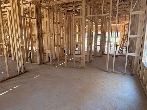 5th image of 1912 Asbury Way
