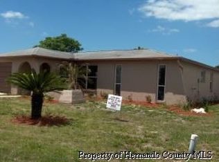 7421 Oakshire Dr, Port Richey, FL 34668