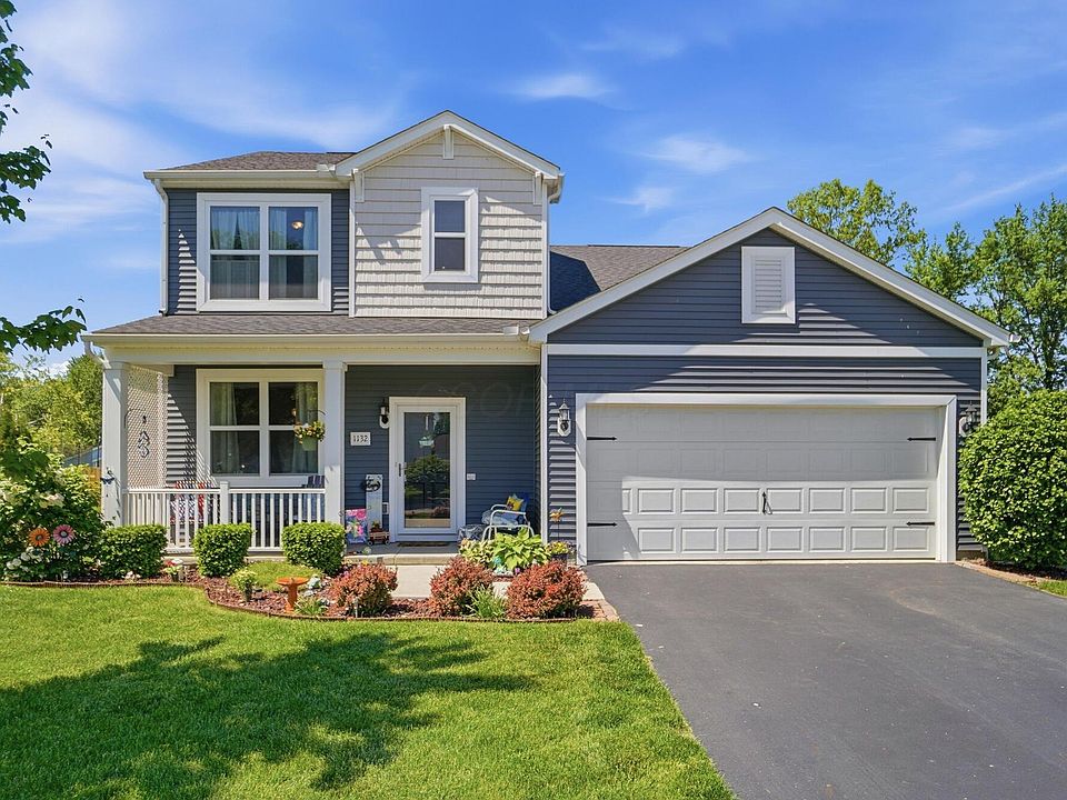 1st image of 1132 Lake Forest Dr