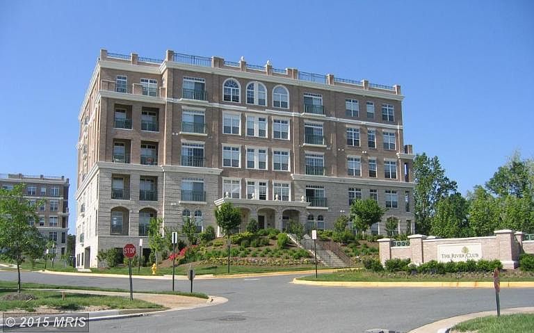 1st image of 820 Belmont Bay Dr APT 501