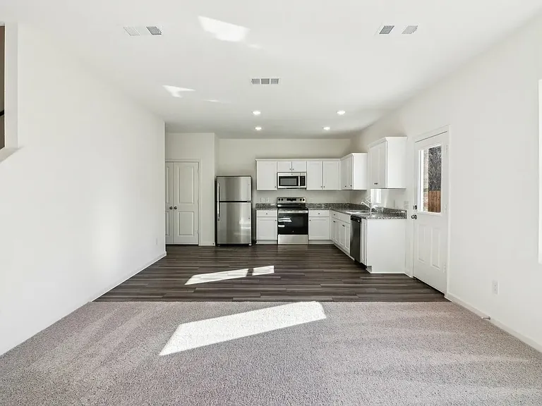 4420 Marsh Hawk Dr — Photo 8