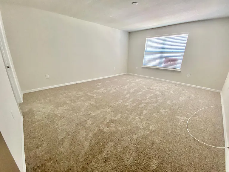2747 Pleasant Cypress — Photo 12