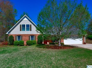 203 Bent Oak Cir, Harvest, AL 35749