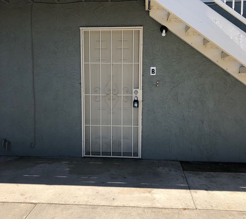 1st image of 21059 Santa Barbara Dr APT B