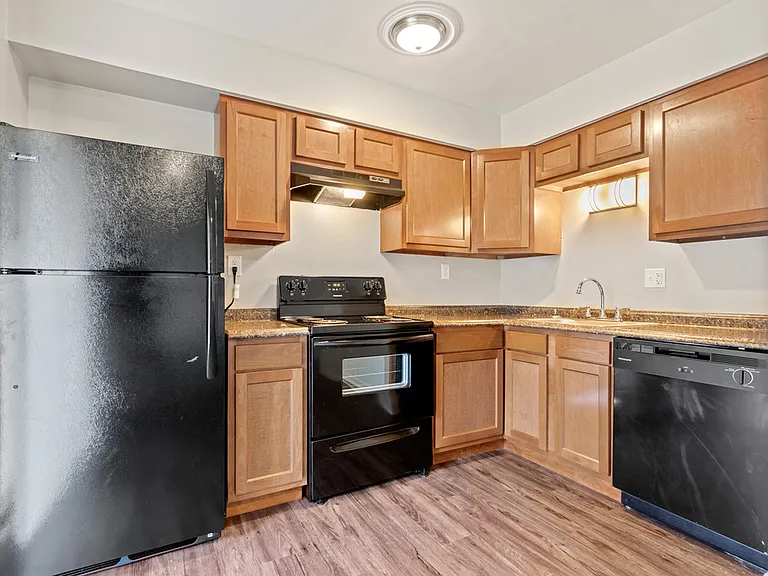 4653 Refugee Rd — Photo 31