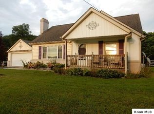 8108 Horns Hill Rd, Saint Louisville, OH 43071