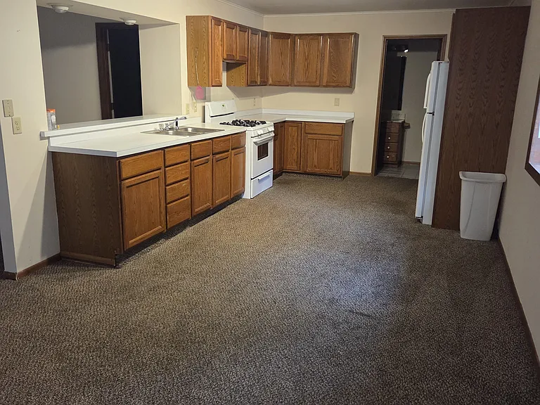 5902 Chaz Dr — Photo 1