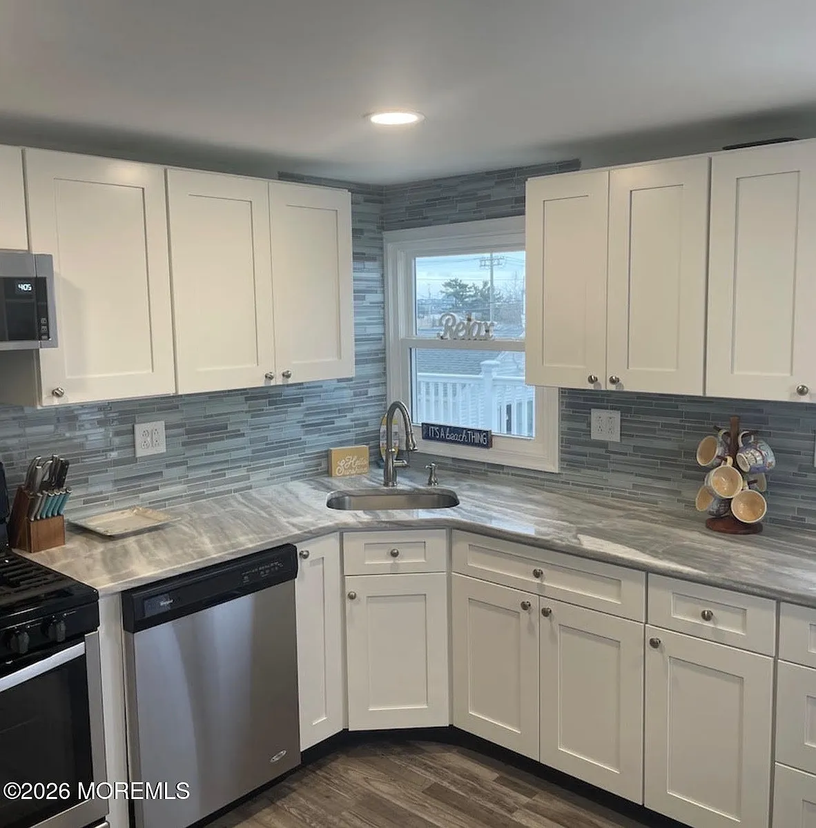Building Photo - 1510R Bay Blvd #2