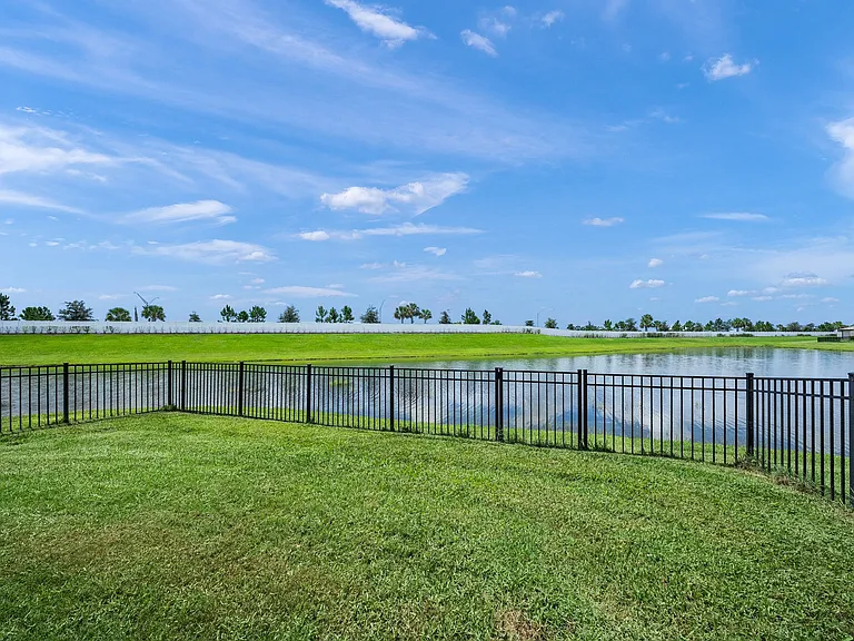 15982 Clear Skies Pl — Photo 31