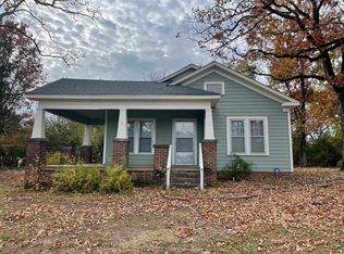 1811 Meadowlake Rd, Conway, AR 72032