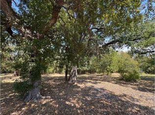 2712 Gillespie St, Greenville, TX 75401