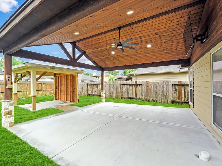 2214 Shady Pine Dr — Photo 25