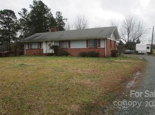 1037/1039 Austin Chaney Rd, Wingate, NC 28174
