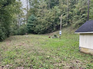 310 Simms Fork Rd, Arjay, KY 40902