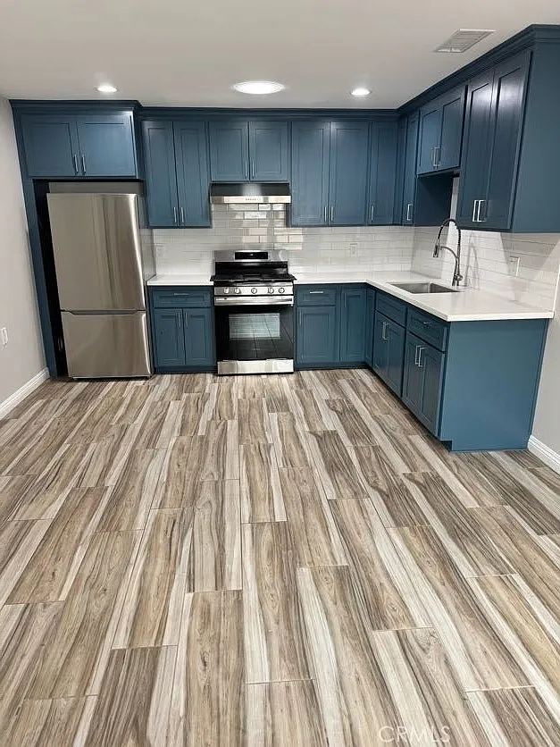 1 bed, 650 sqft, $2,400 — Photo 3