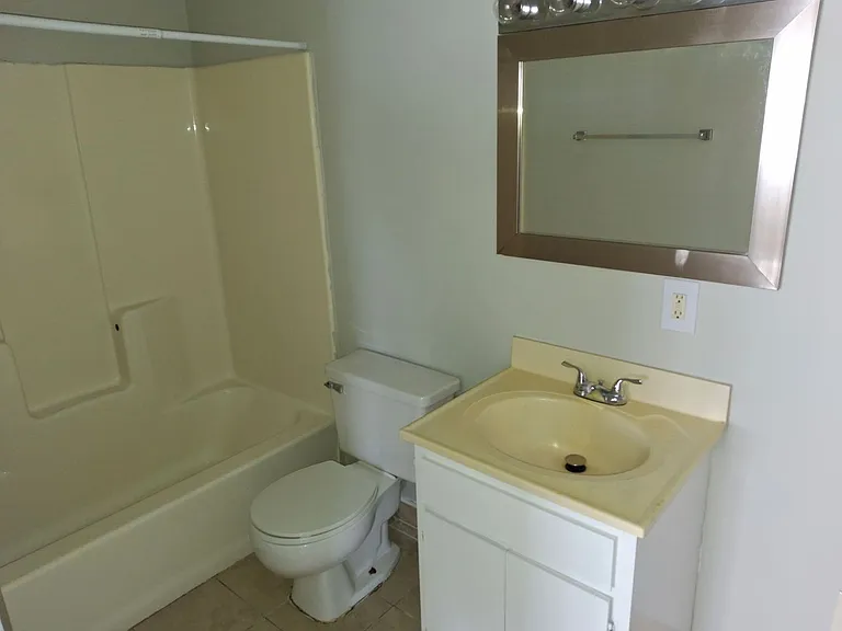 Brightside Apartments — Photo 4