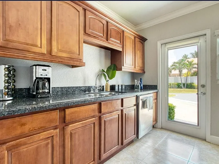 1501 E Fort Lauderdale Beach Blvd — Photo 23