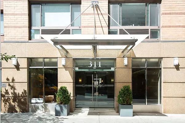 Rented by REAL New York | media 14