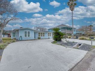 4034 Laguna Shores Rd, Corpus Christi, TX 78418
