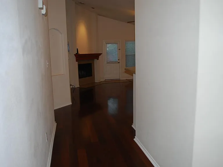 4713 Fox Sedge Ln — Photo 10