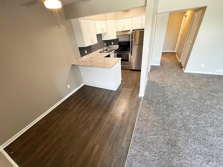 Lake Forest Apartment Homes — Photo 60